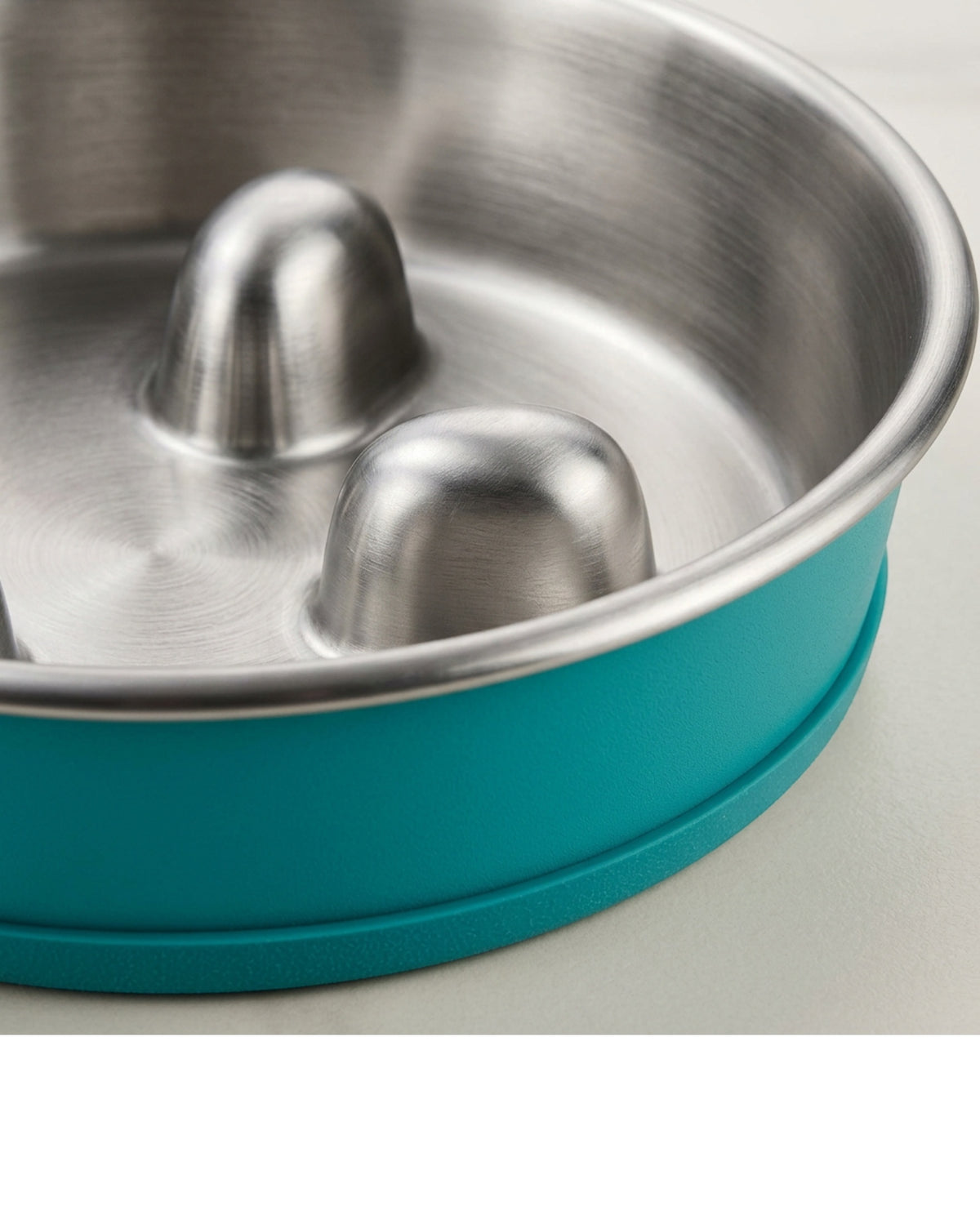 Dolfa Stainless Steel Slow Feeder Pet Bowl with Silicone Ring 32 oz Teal - Detail view
